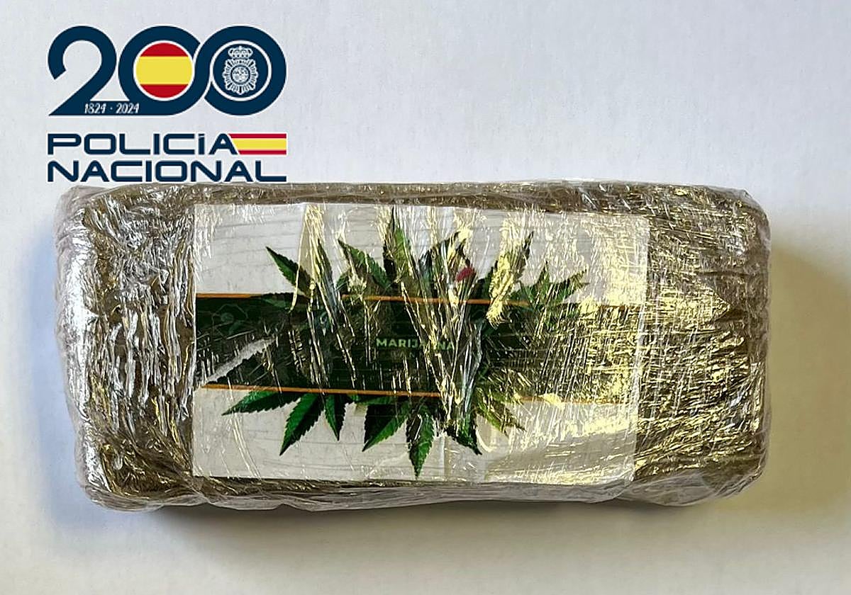 Estupefacientes que portaba el detenido.