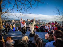 Actuación flamenca en el Mirador de San Nicolás de Granada.