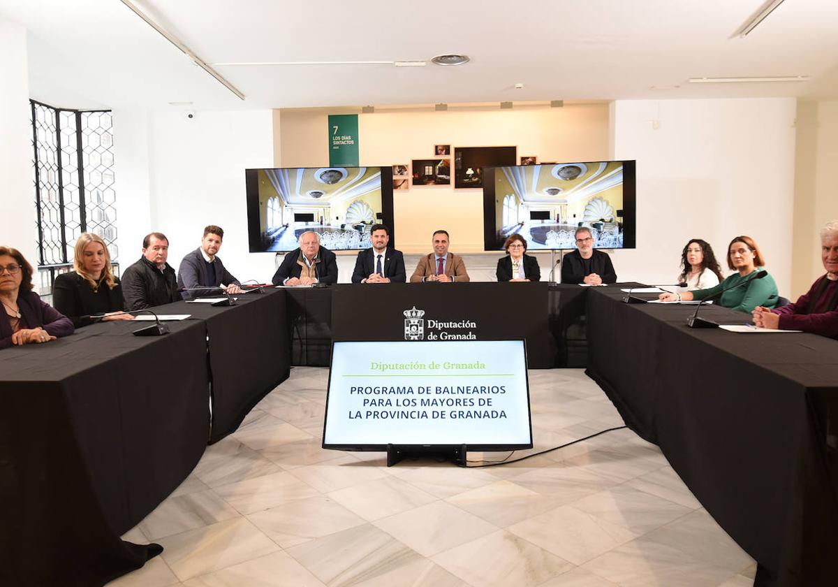 Presentación del programa de balnearios para los mayores de la provincia de Granada.