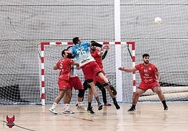 Acción defensiva del Domca Ciudad de Granada.