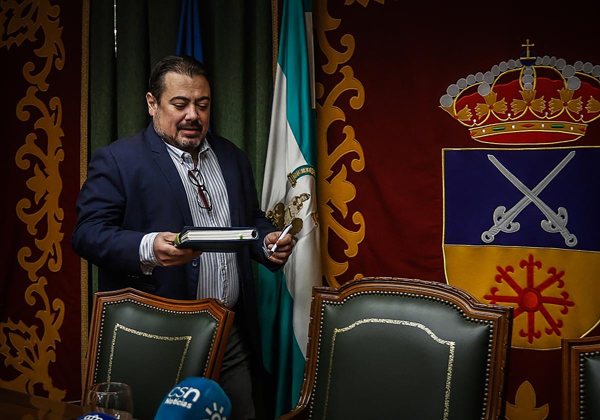 El alcalde de Maracena, Julio Manuel Pérez.