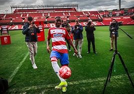 Martin Hongla, en su presentación tras su regreso al club.