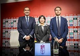 Alfredo García Amado, Sophia Yang y Matteo Tognozzi.