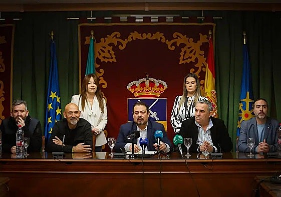 El alcalde de Maracena, Julio Pérez, en una comparecencia anterior.