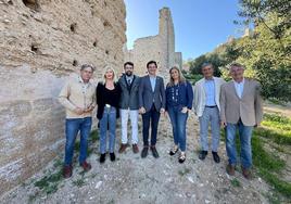 Visita del alcalde y concejales a la Muralla Norte.