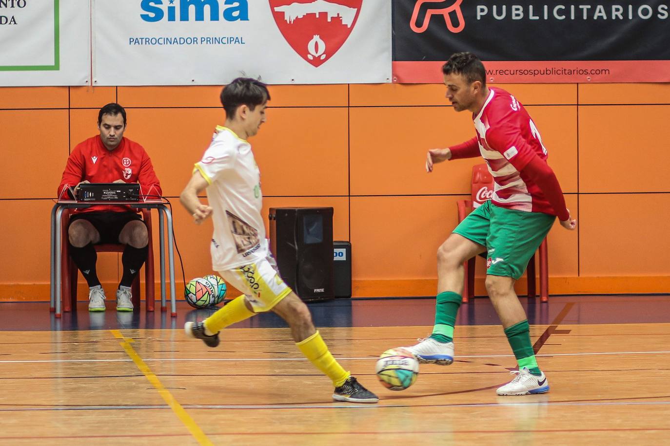 Pase de un jugador del Sima.