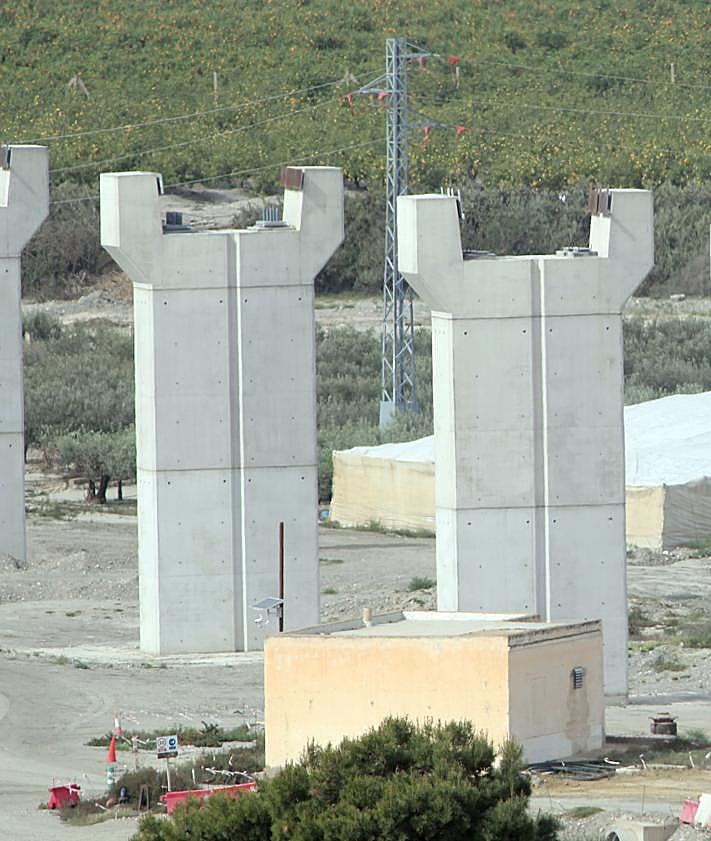 Imagen secundaria 2 - Viaducto del río Andarax, el más largo de la provincia de Almería. J. J. Aguilera