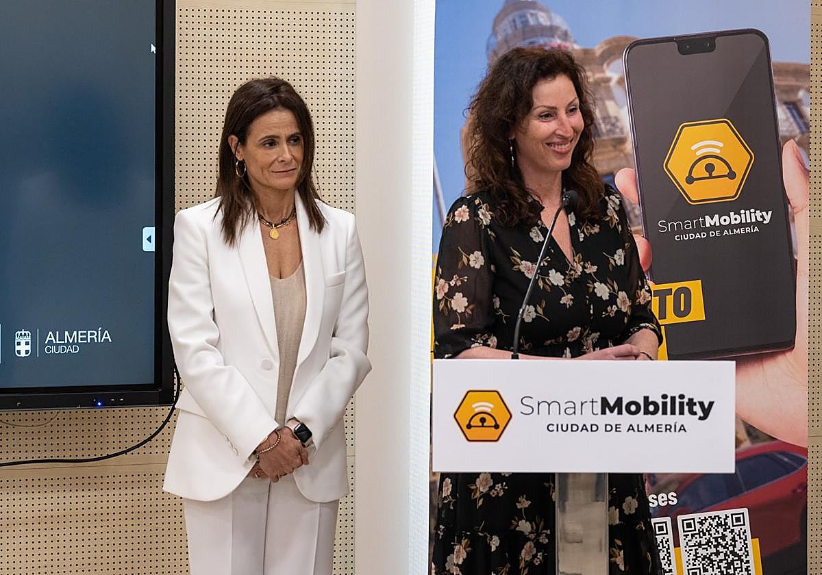 Casi 3.000 sensores dirán al segundo qué aparcamientos en superficie hay libres en el centro de Almería