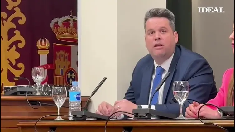 Carlos Porcel, alcalde de Maracena tras prosperar la moción de censura