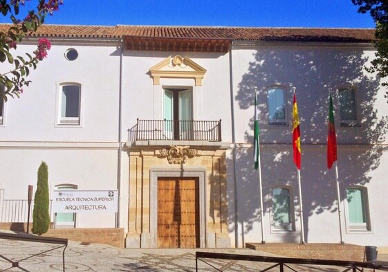 La Escuela Técnica Superior de Arquitectura en Granada.