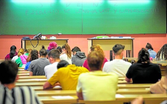 Examen de selectividad en Granada.