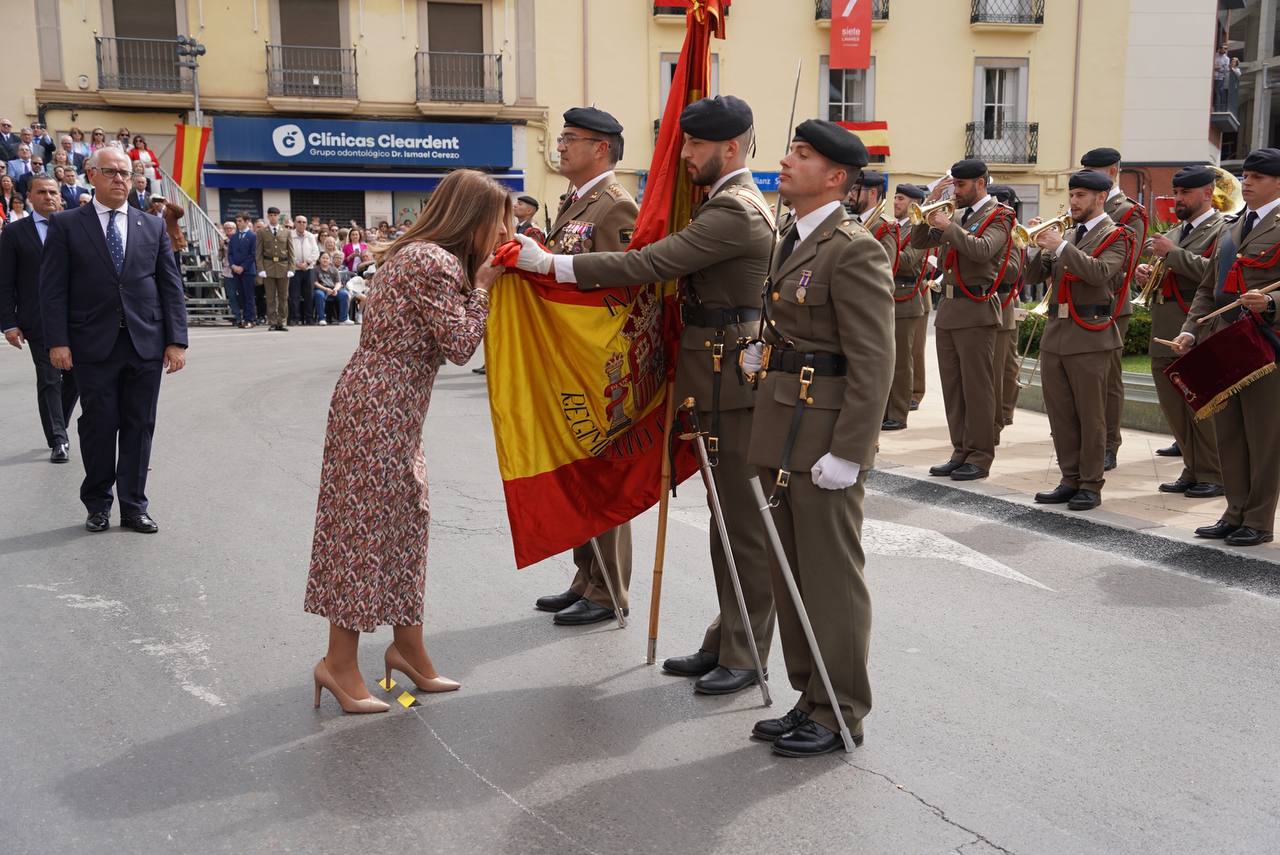 Jura de la lacaldesa Auxi del Olmo.