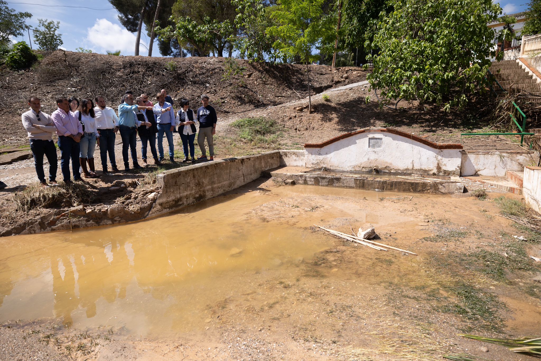 La zona cero un día después de la tormenta que colapsó la A-92