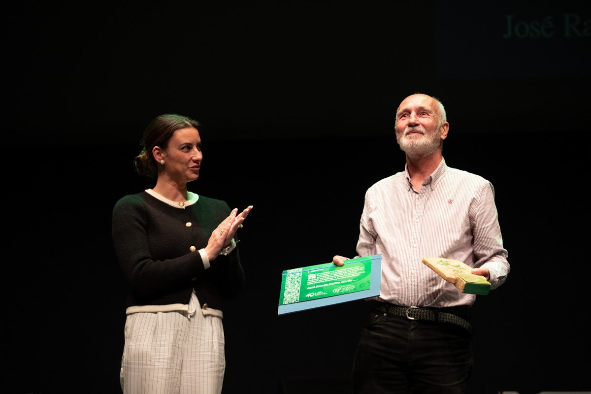 La entrega de las distinciones del Defensor del Pueblo Andaluz, en imágenes