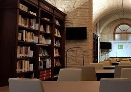 Las bibliotecas de Juan Eslava, y las nuestras