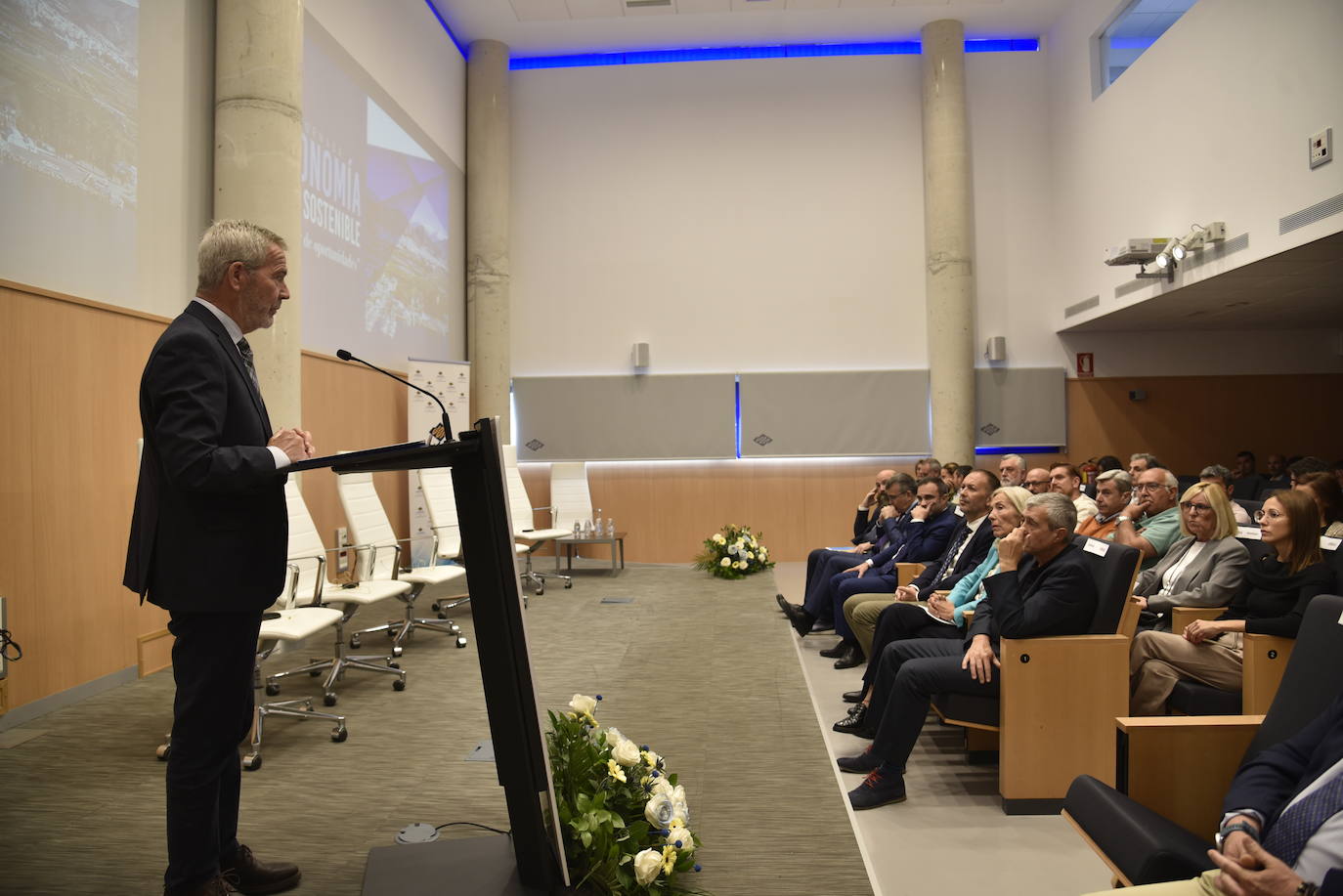 Las imágenes del foro por el crecimiento de la Costa Tropical