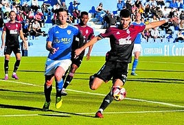 El Recreativo de Huelva se impuso en el partido de ida en Linares por 0-2.