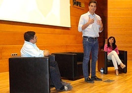 Junio de 2014, primera visita a Jaén de un desconocido Sánchez, candidato a dirigir el PSOE.