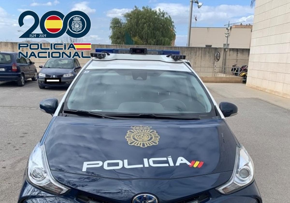 Lanza una piedra a la cara a un compañero de gimnasio en Granada tras discutir por una máquina.