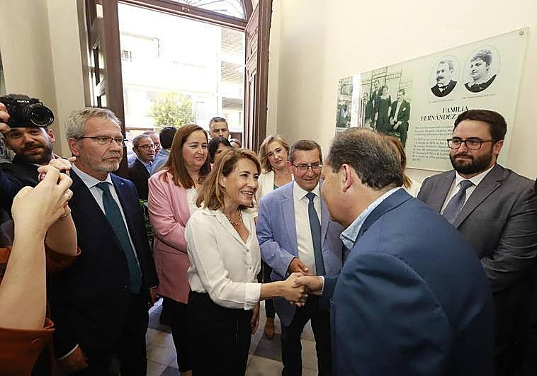 Visita de la exministra de Transportes, Raquel Sánchez, a Motril en abril de 2023.