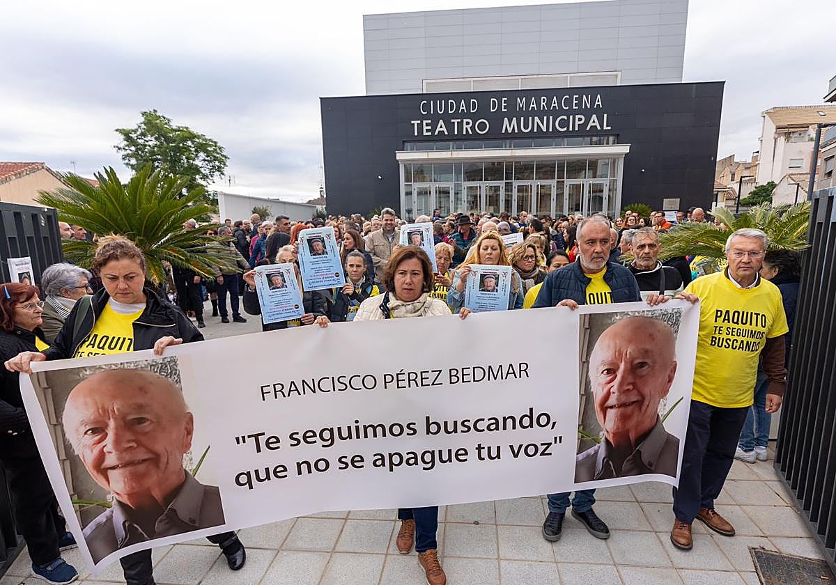 Marcha en beneficio del desaparecido en Maracena.