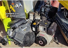 Maquinaria recuperada por la Guardia Civil.