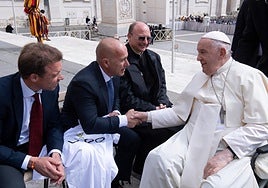 Representantes de la Fundación UAPO visitan al Papa
