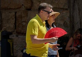 La masa de aire subtropical trae más calor a Andalucía y «chubascos ocasionales».