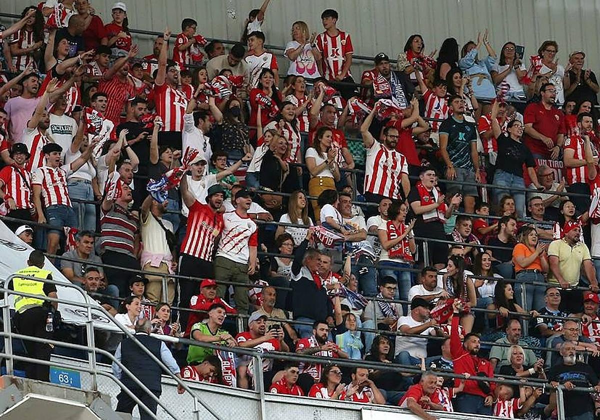 La UD Almería tendrá apoyo desde las gradas en el Benito Villamarín.