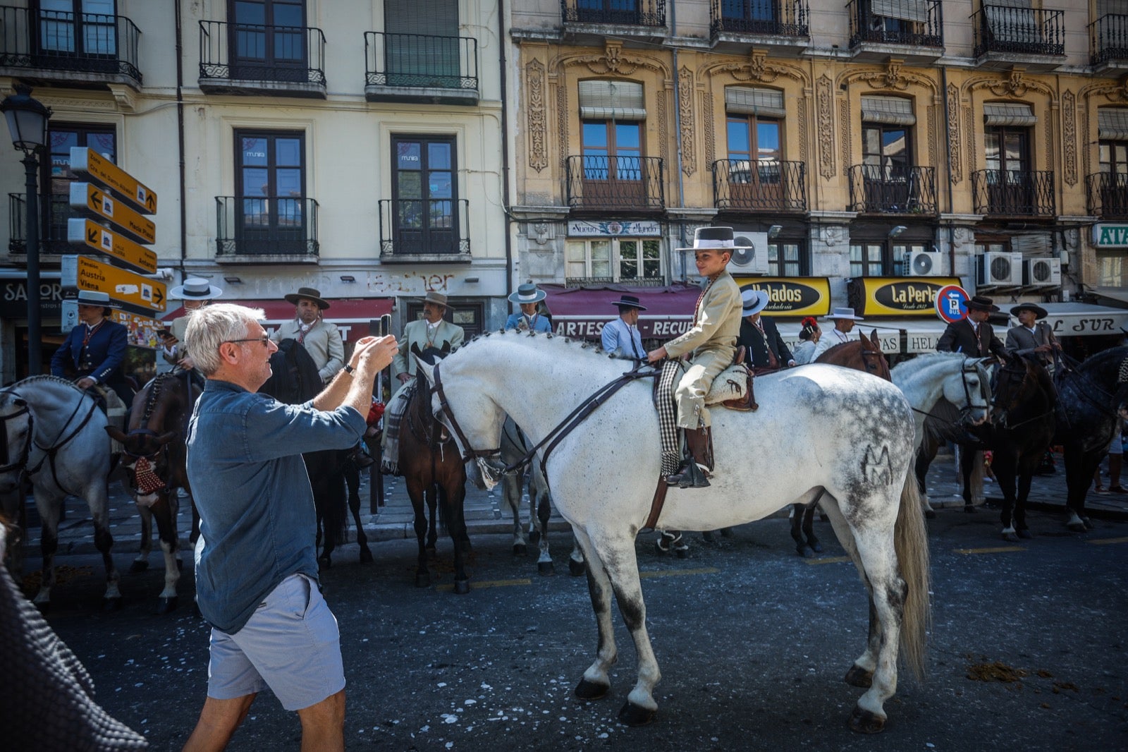 Las imágenes de la salida del Rocío en Granada