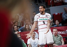 Kwan Cheatham estuvo enchufado en Zaragoza.