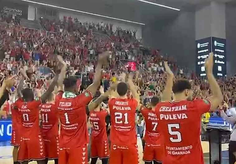 El vídeo de la celebración de los jugadores del Covirán con la afición