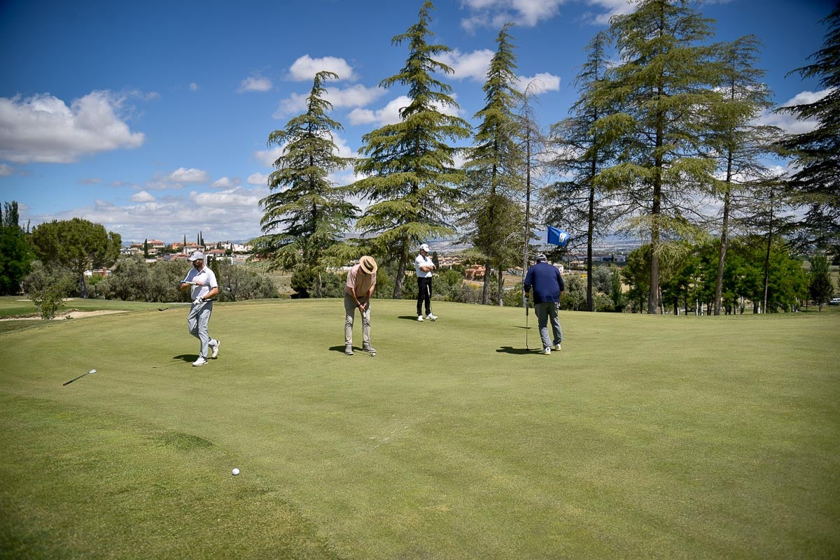 Encuéntrate en el III Torneo de Golf de IDEAL (III)