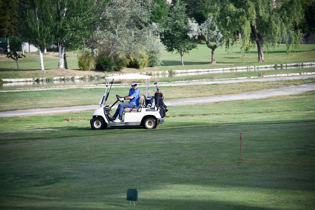Encuéntrate en el III Torneo de Golf de IDEAL (II)