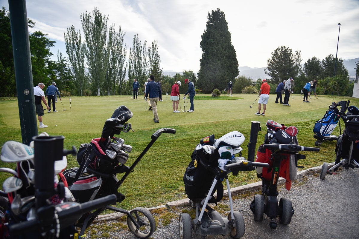 Encuéntrate en el III Torneo de Golf de IDEAL (II)