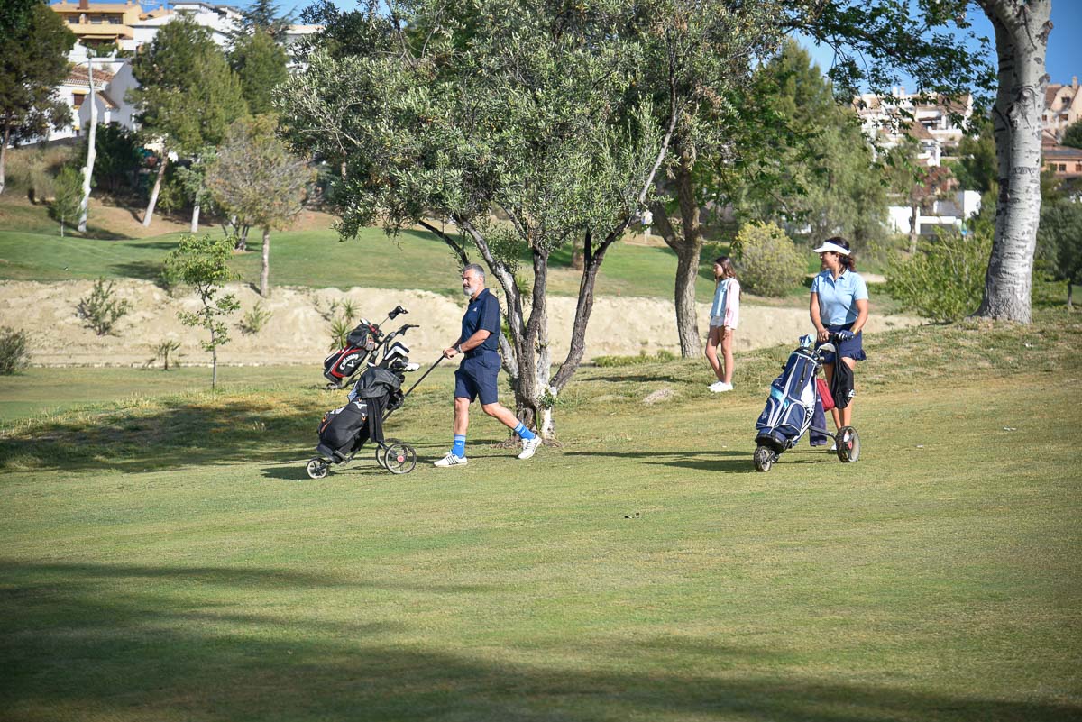 Encuéntrate en el III Torneo de Golf de IDEAL (II)