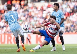 El Celta logró la permanencia en Granada.