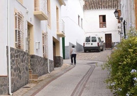 Una de las calles de Moclín, uno de los municipios que busca nuevos pobladores.