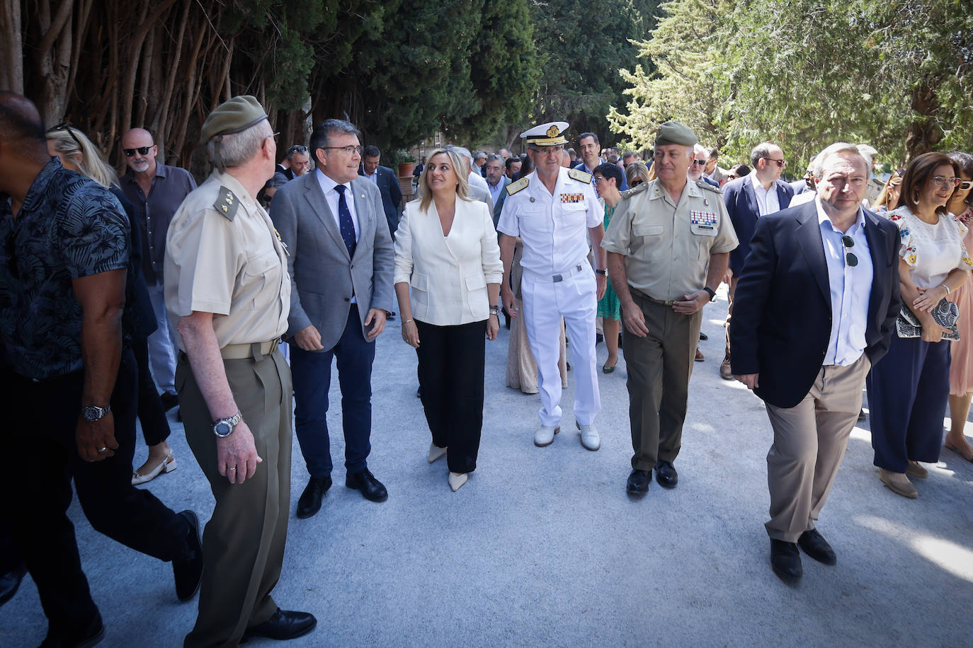 Imagen principal - Momentos de la celebración del 700 aniversario de la Fábrica de Municiones de Granada.