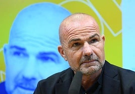 Paco López, durante su presentación como nuevo entrenador del Cádiz.