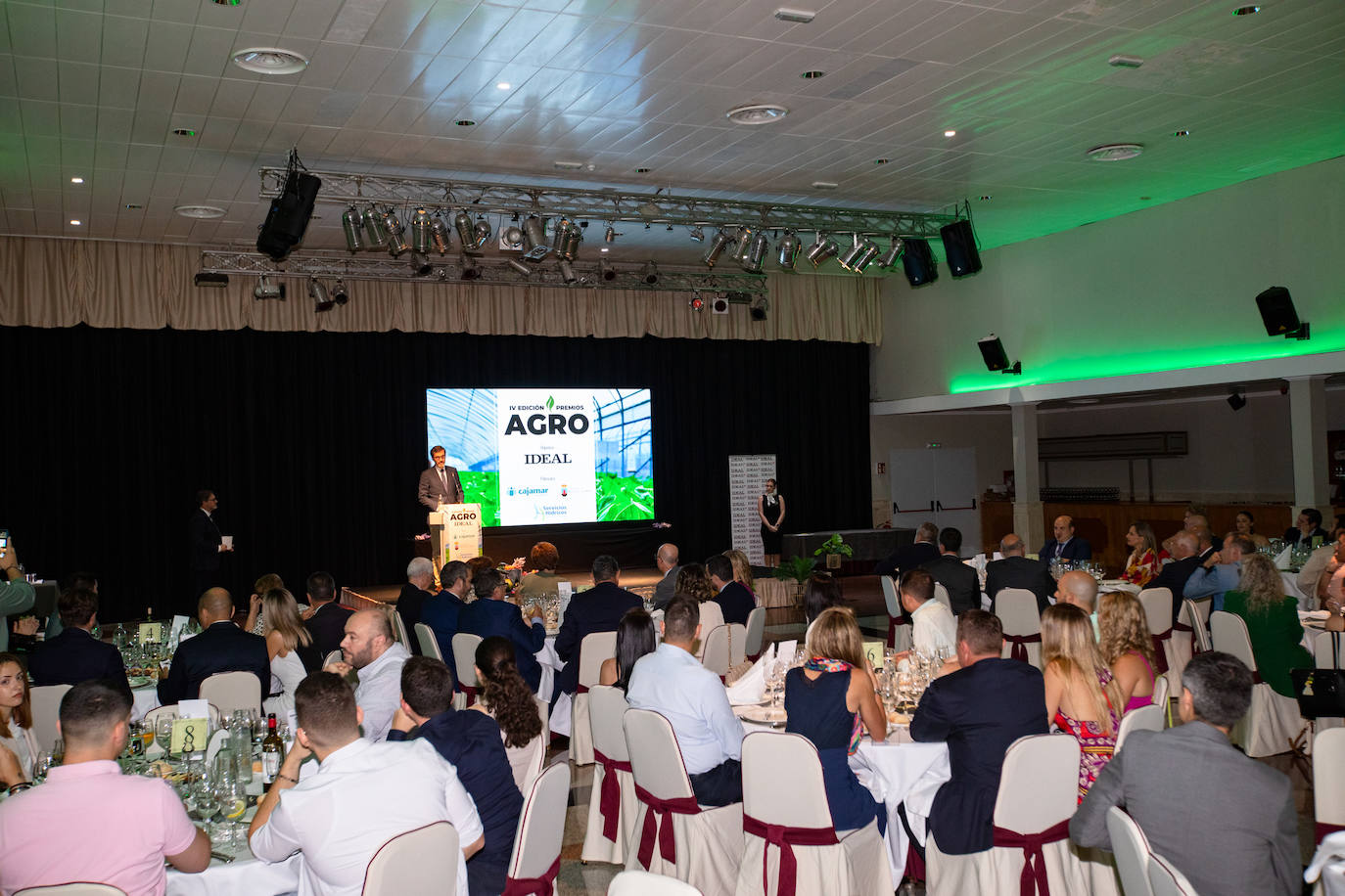 Las imágenes de una cena de gala para el recuerdo