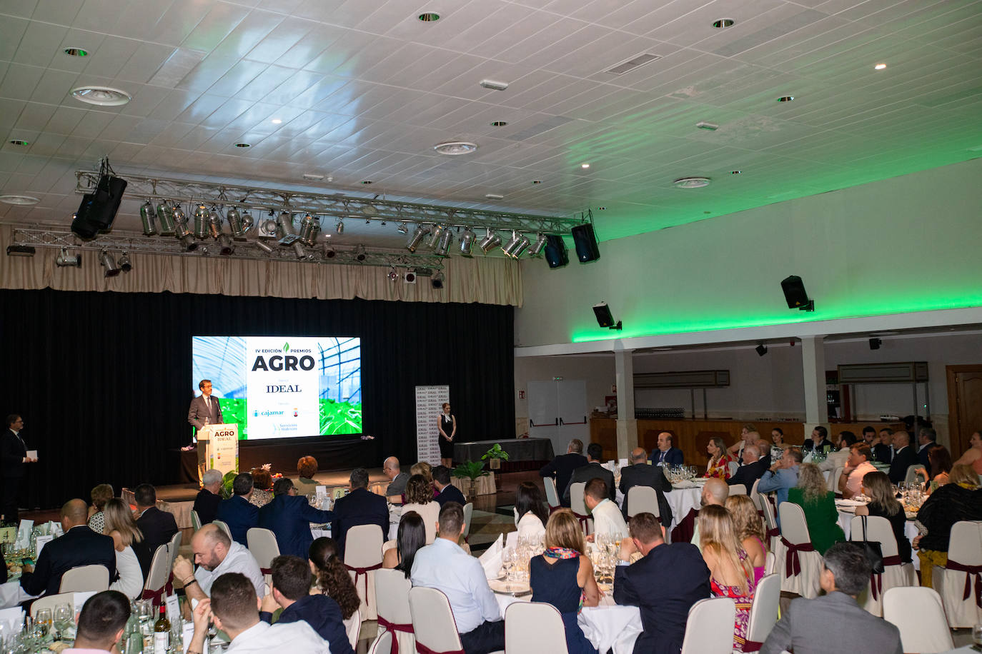 Las imágenes de una cena de gala para el recuerdo