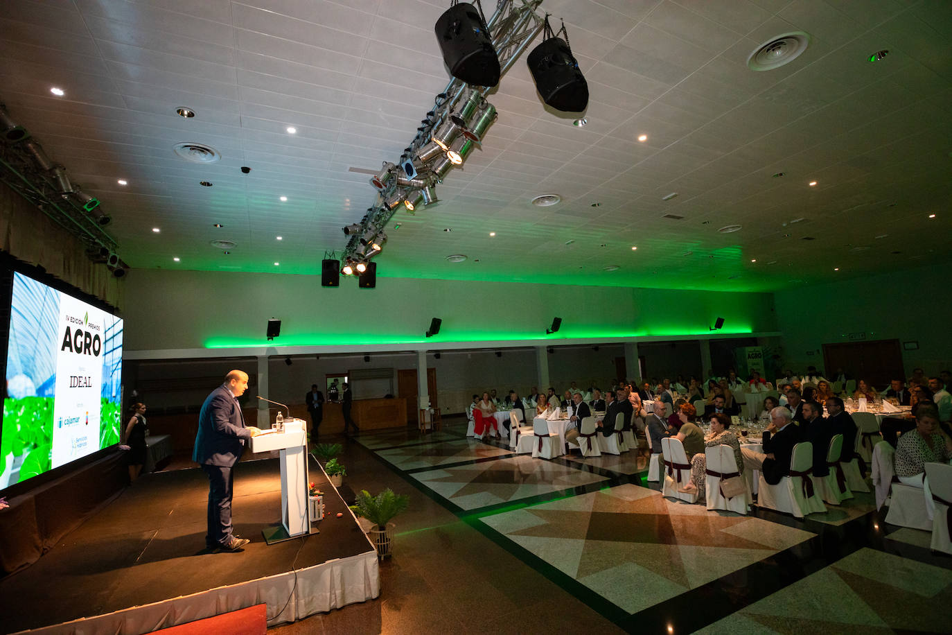 Las imágenes de una cena de gala para el recuerdo