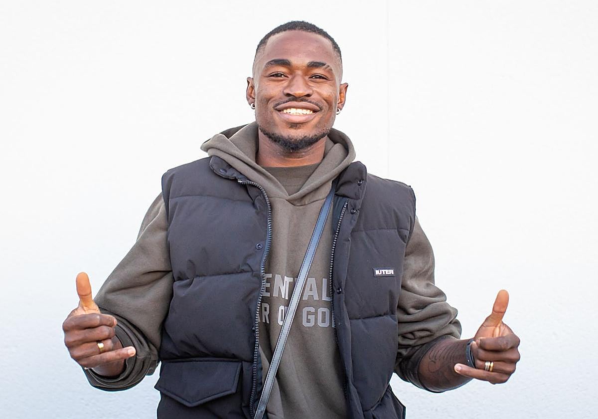 Martin Hongla, a su llegada a Granada.