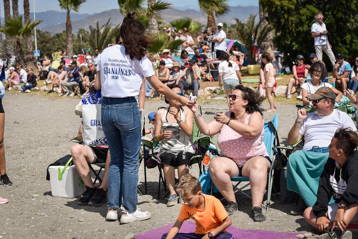 Las imágenes del Festival Aéreo de Motril y el ambiente en la playa