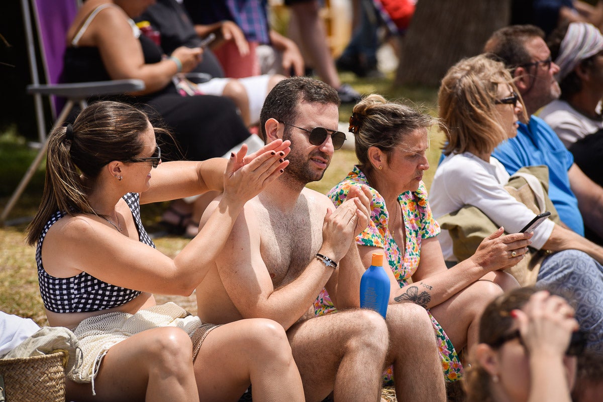 Las imágenes del Festival Aéreo de Motril y el ambiente en la playa