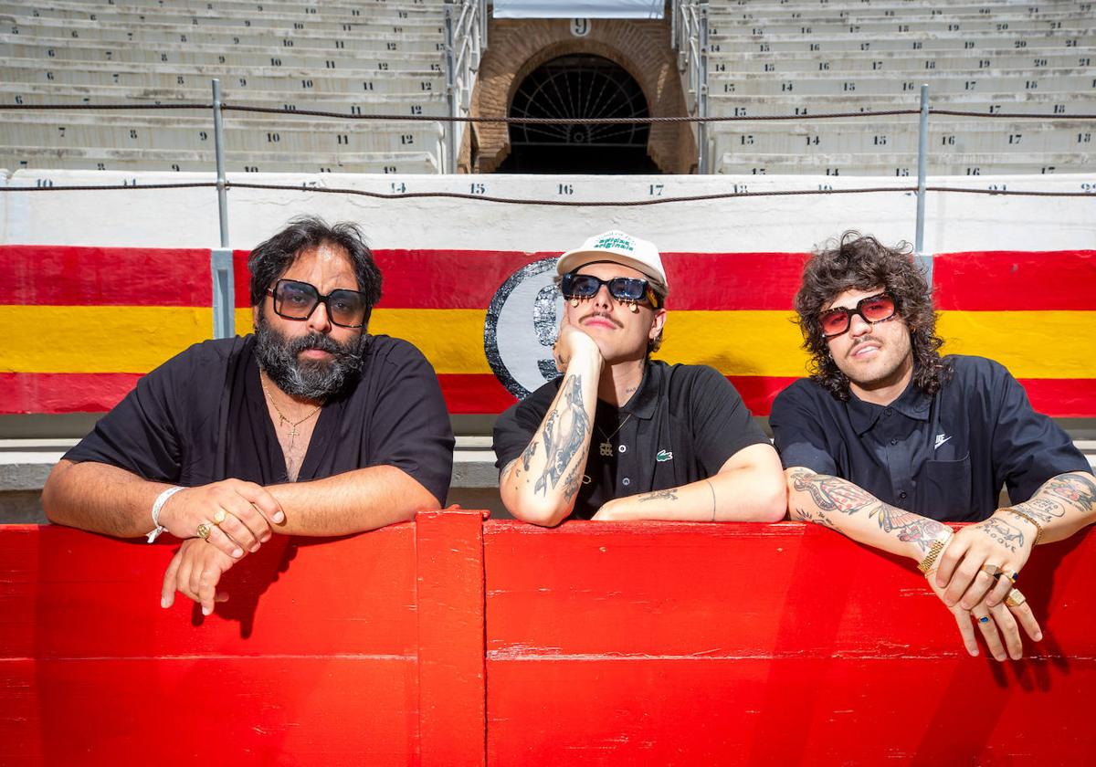 David de Jacoba, El Nitro y El Indio, en la Plaza de Toros de Granada.