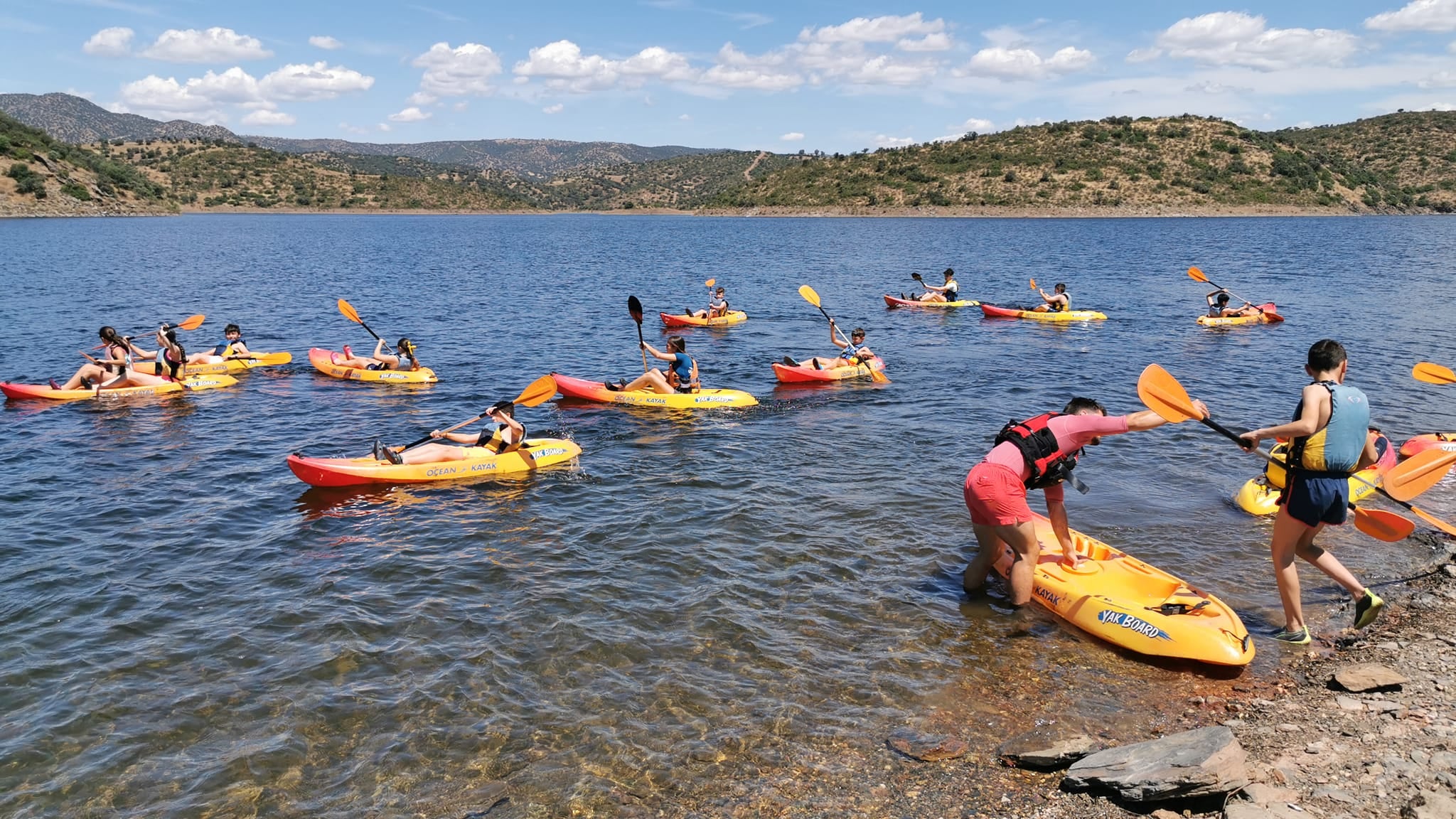 Piragüismo en el pantano del Rumblar.