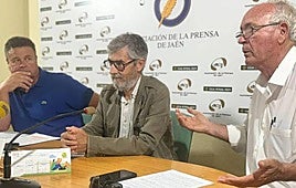 Pepe Gilabert, Manuel Pajarón y Francisco Casero, durante la presentación de la Plataforma, el pasado mes de mayo.