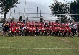 Los dos equipos de Unión Rugby Almería destacan en el European Golden Oldies.